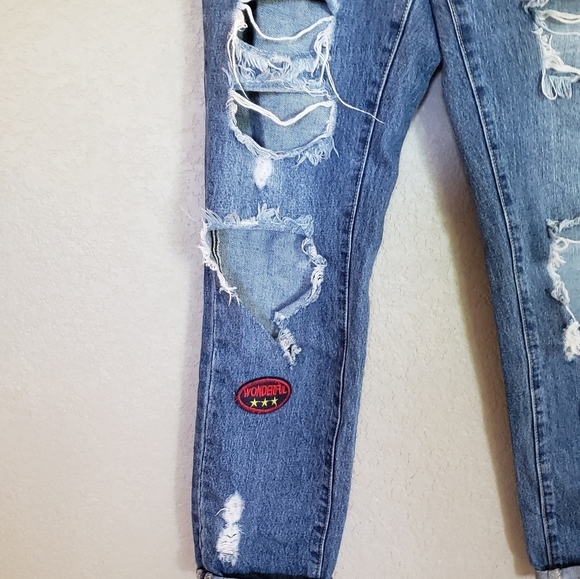 Articles of Society jeans size 25 with patches boyfriend style - Picture 7 of 12